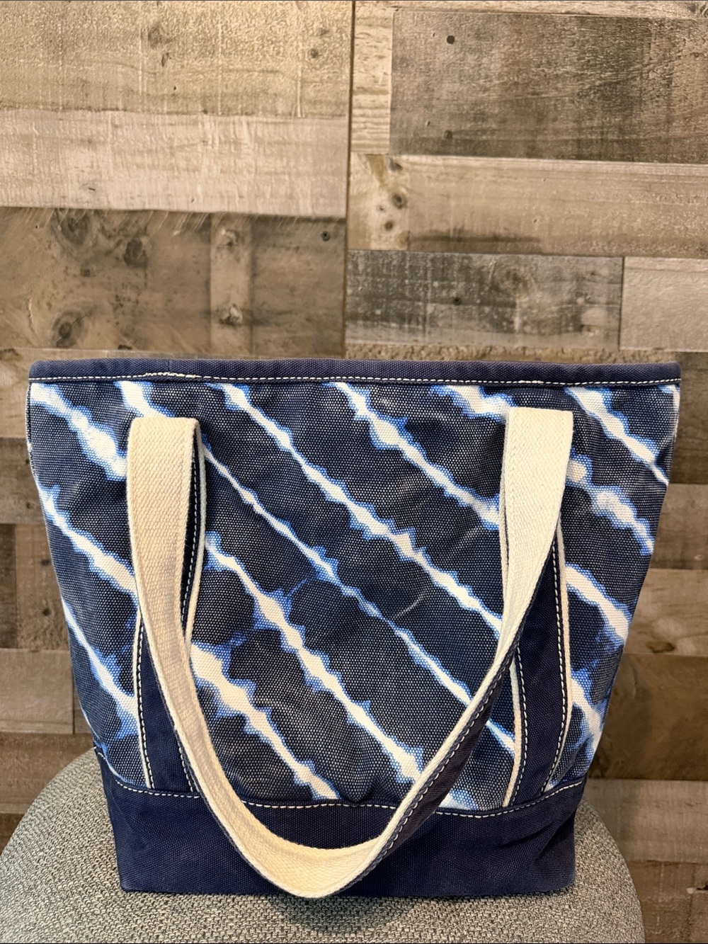 Lands’ End Tote - Picture 10 of 16